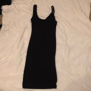 Black bodycon dress